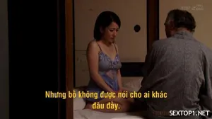 được cô nhân viên nữ cho ngủ nhờ vì trể tàu về nhà nhưng nữa đêm cô ấy …